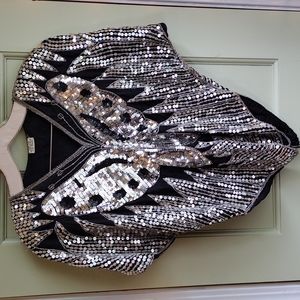 Women's Vintage 💯 % silk butterfly silver sequin top black S/M